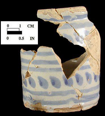 Blue banded galley pot). 