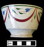 Floral pattern with swags on London shape cup
