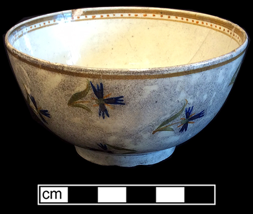 Pearlware painted underglaze  common shape cup. 3.75” rim diameter,  2.25” vessel height. Lot 187-20. 18BC66.