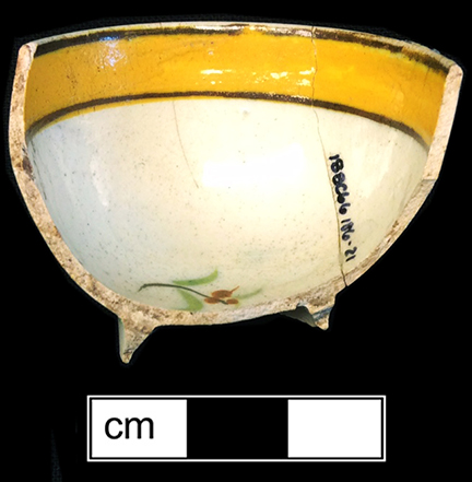 Pearlware polychrome painted underglaze  common shape cup. Rim diameter: 1.50”, Vessel height: 1.25”. Lot: 185-14. 18BC66