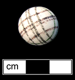Plaid red and green porcelain marble (16.7 mm diameter). Lot 210-108. 18BC66
