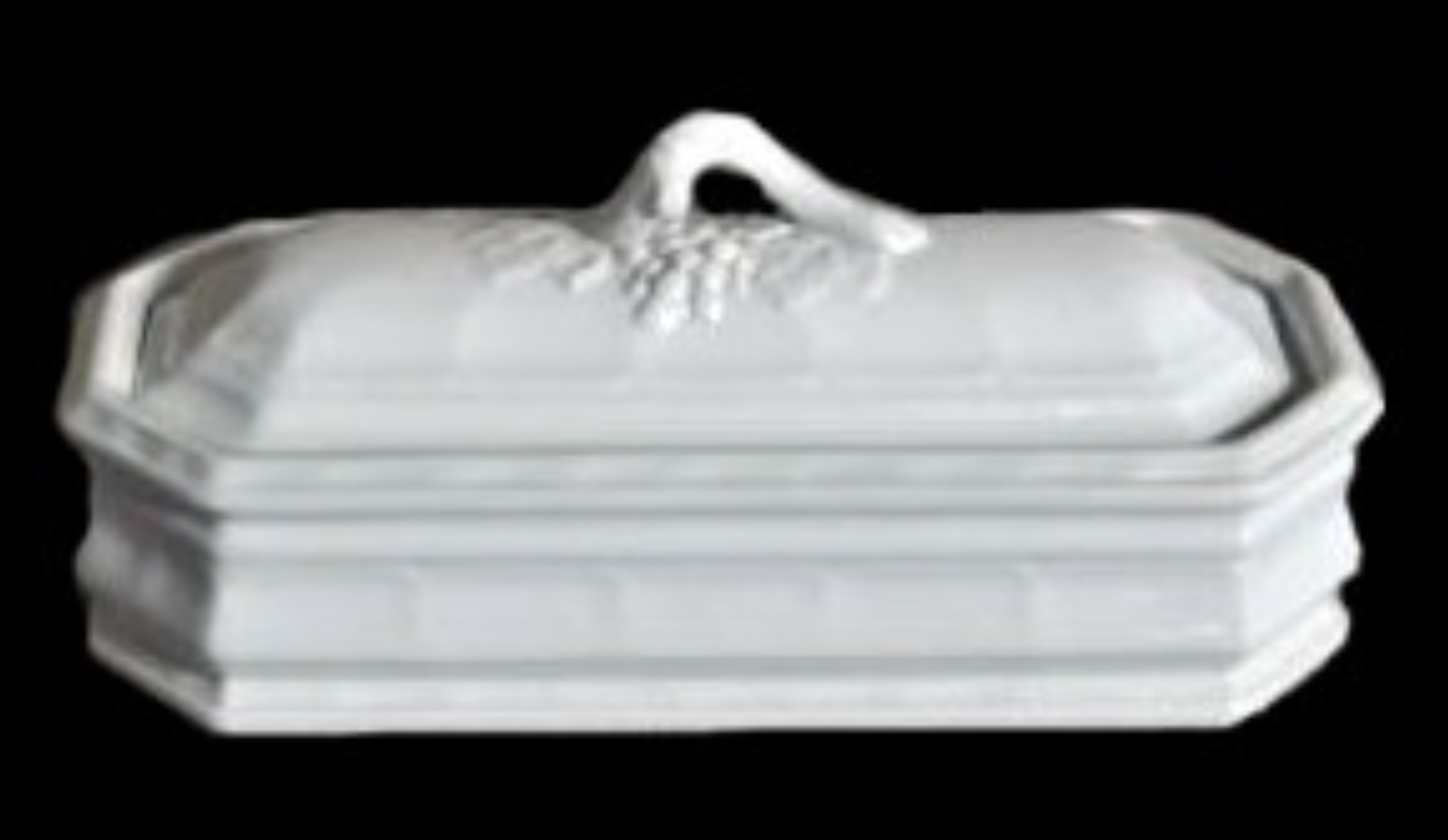 White ironstone brush box with lid.