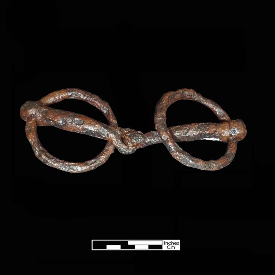 Image of bridle bit, bridoon.