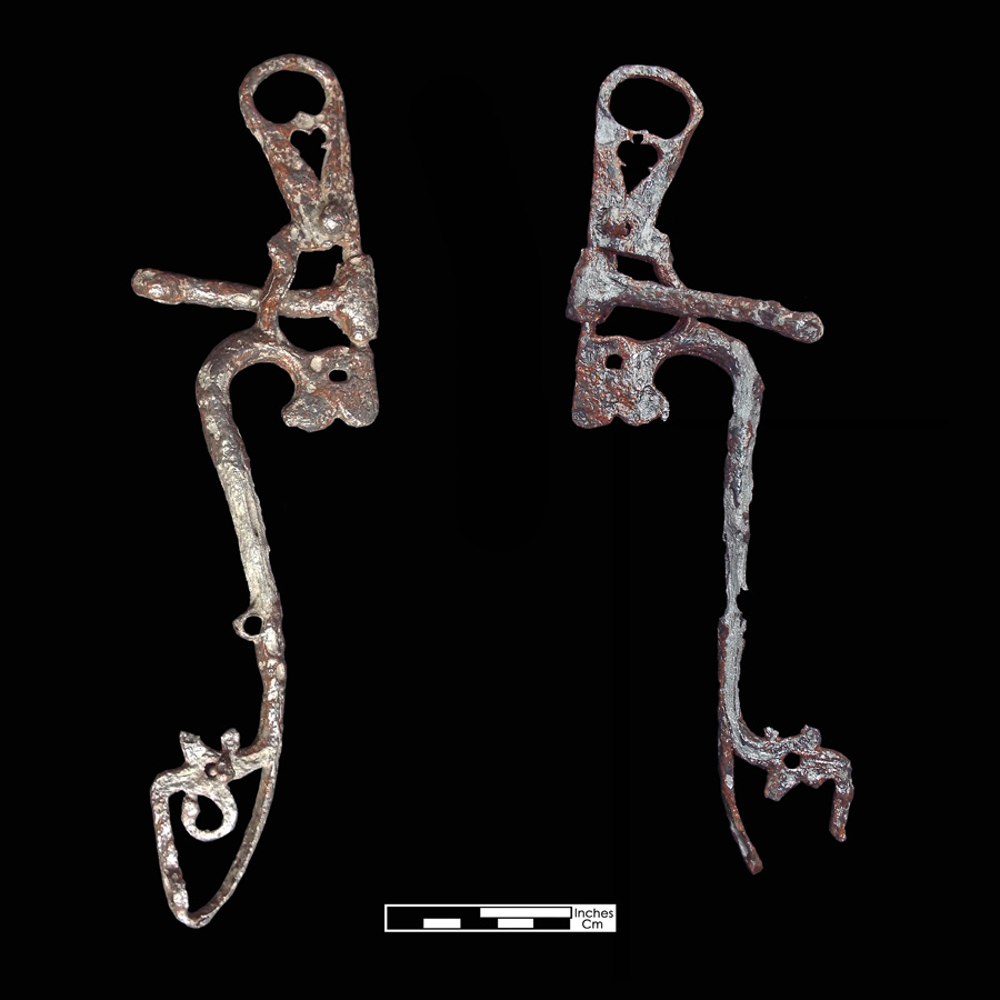 Image of iron curb bit.