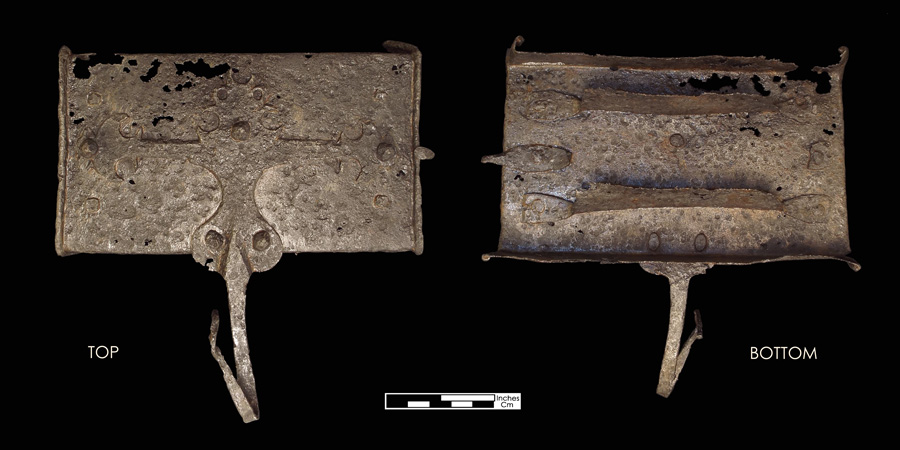 Image of iron curry comb.