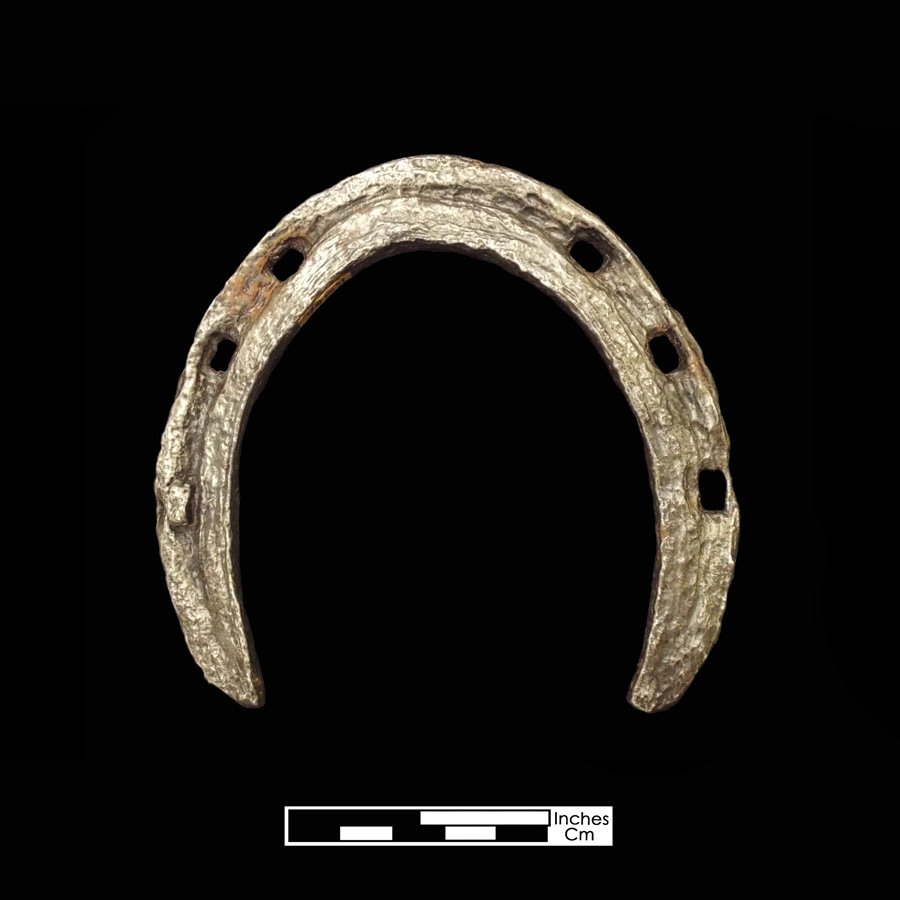 Image of iron horseshoe.