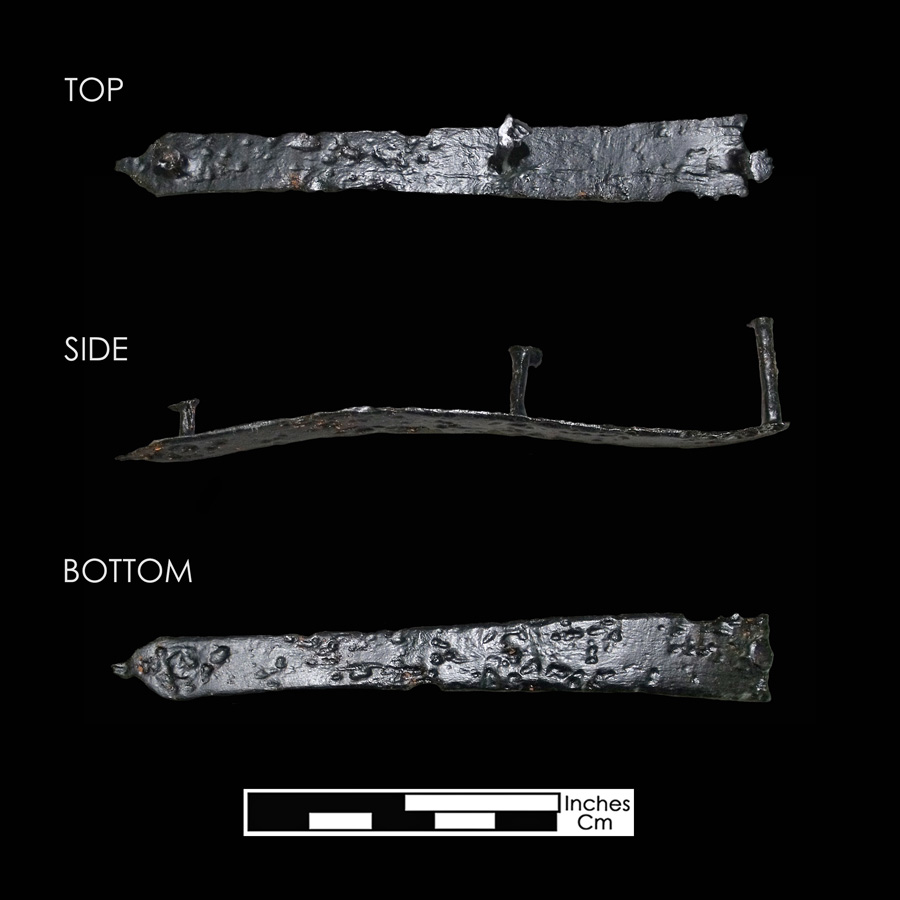Image of iron saddle plate, Gullet Plate.