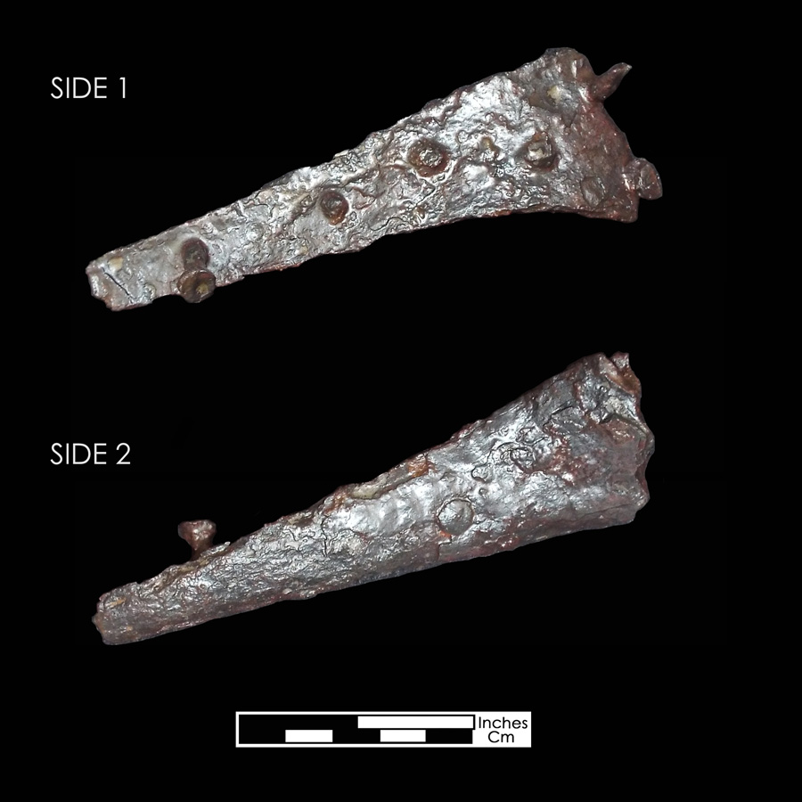 Image of iron saddle plate.