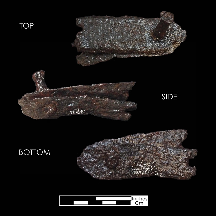 Image of iron saddle plate.
