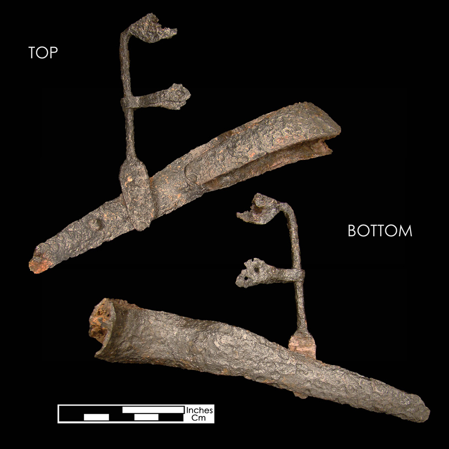 Image of iron saddle plate, Gullet Plate.