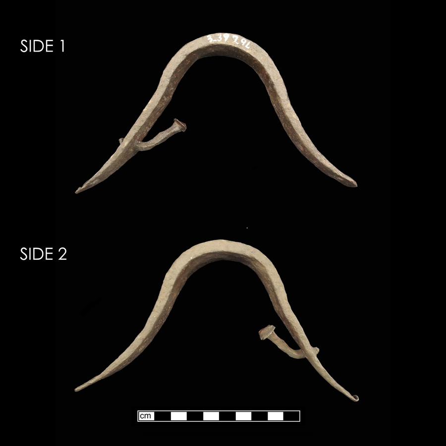 Image of iron saddle plate.