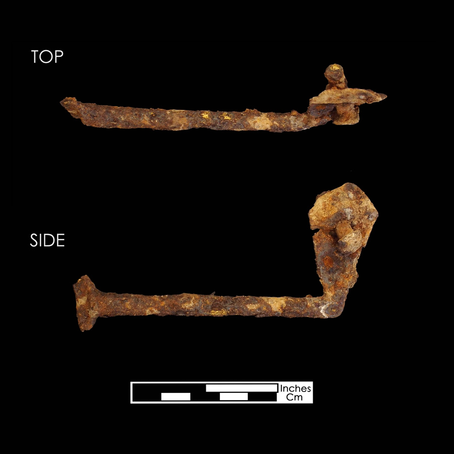 Image of iron saddle part.