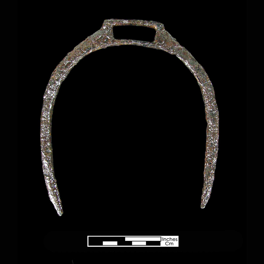 Image of iron stirrup.