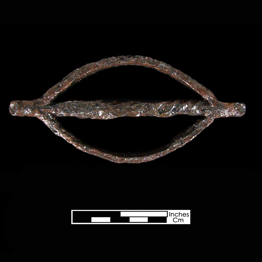 Image of iron stirrup.