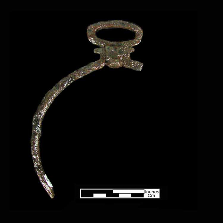 Image of iron stirrup.