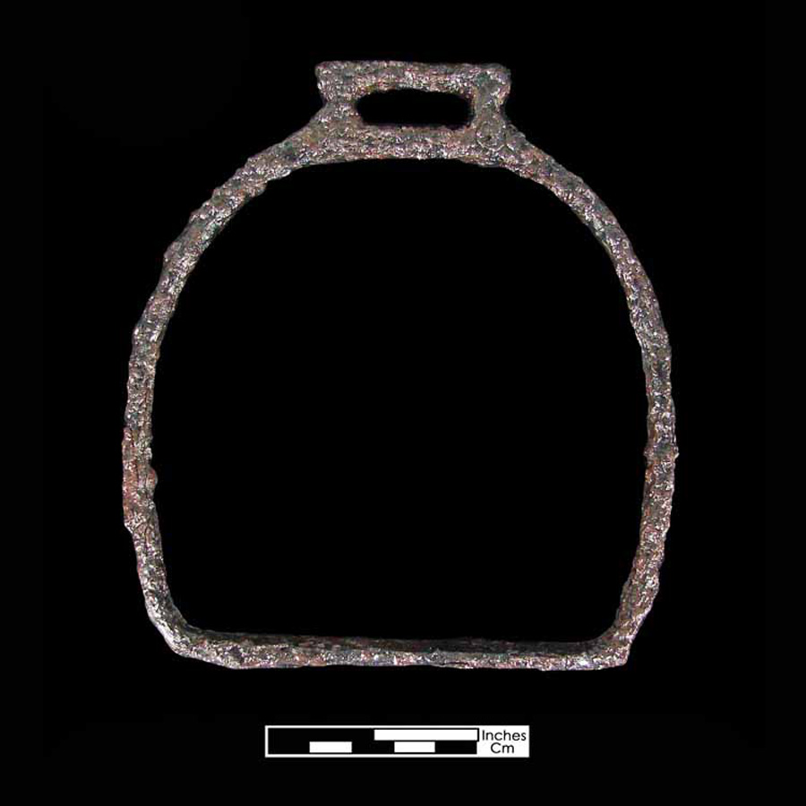 Image of iron stirrup.