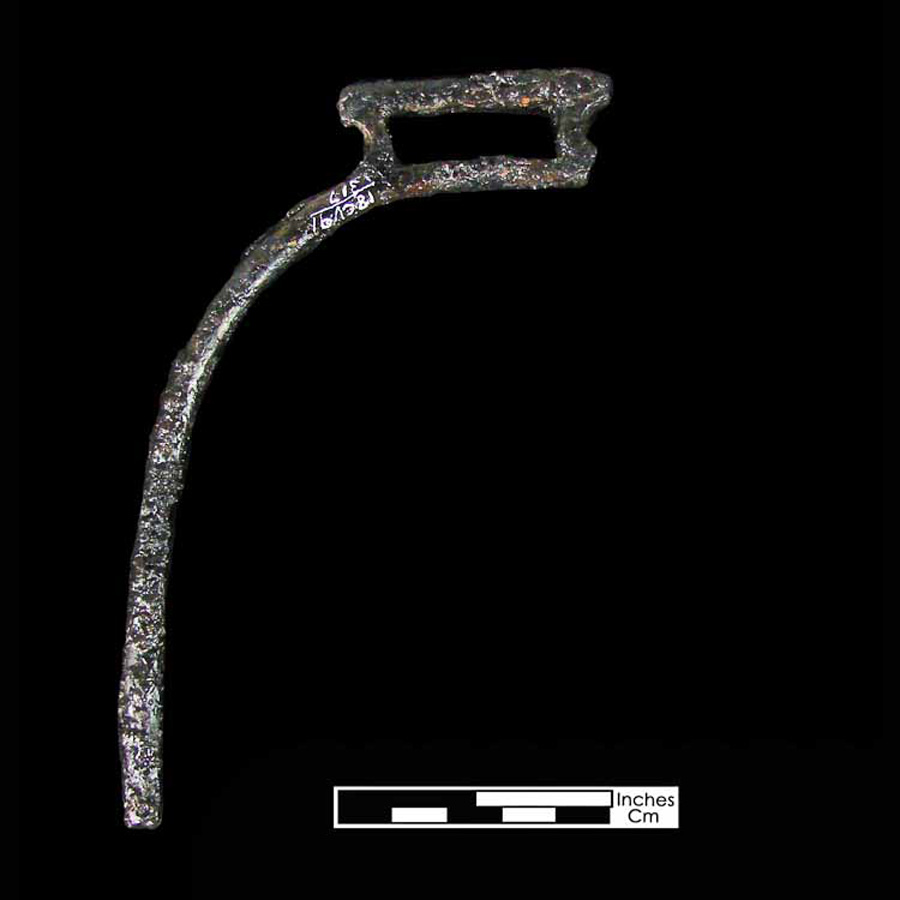 Image of iron stirrup.