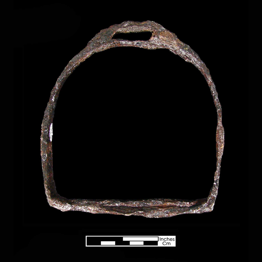 Image of iron stirrup.