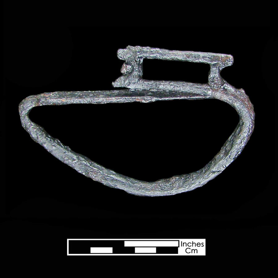 Image of iron stirrup.