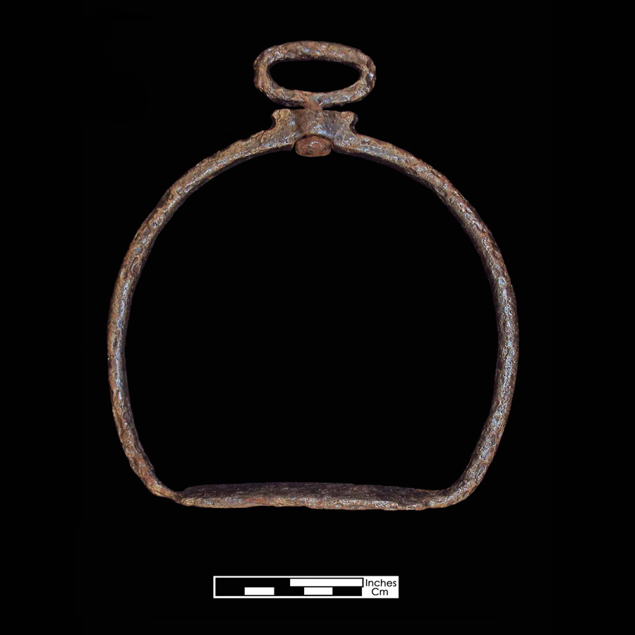 Image of iron stirrup.