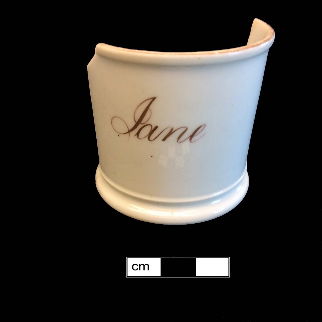 Image of bone china fragment.