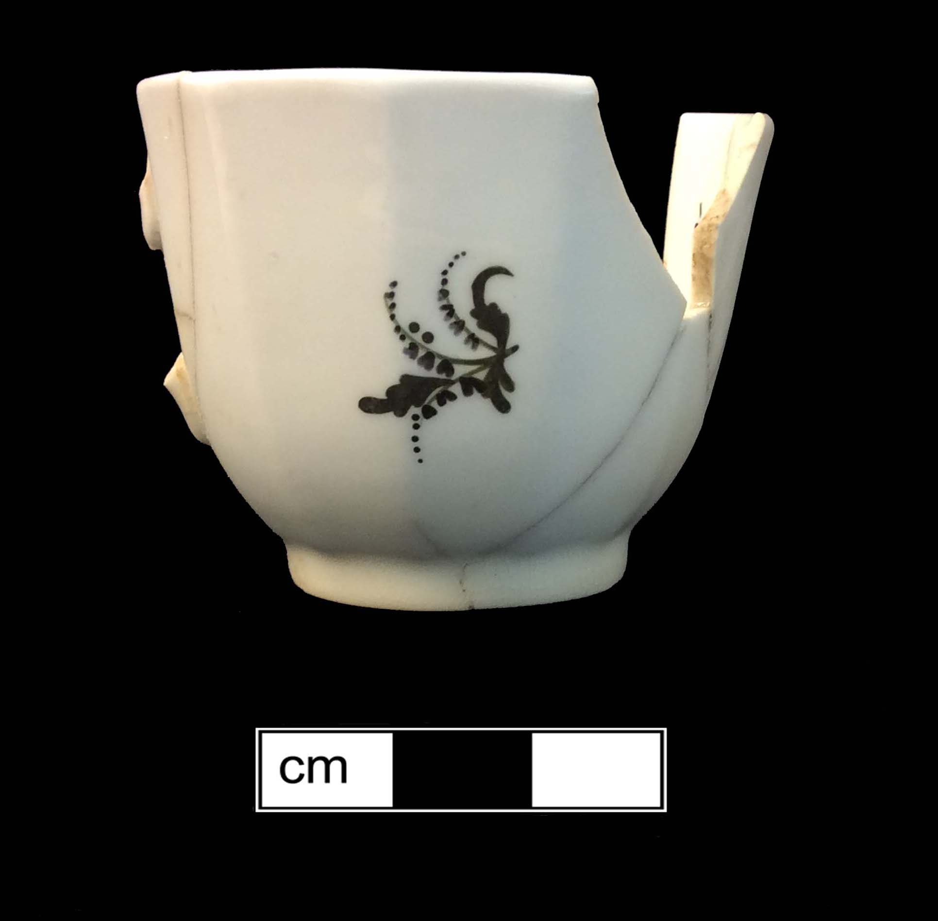 Image of bone china fragment.