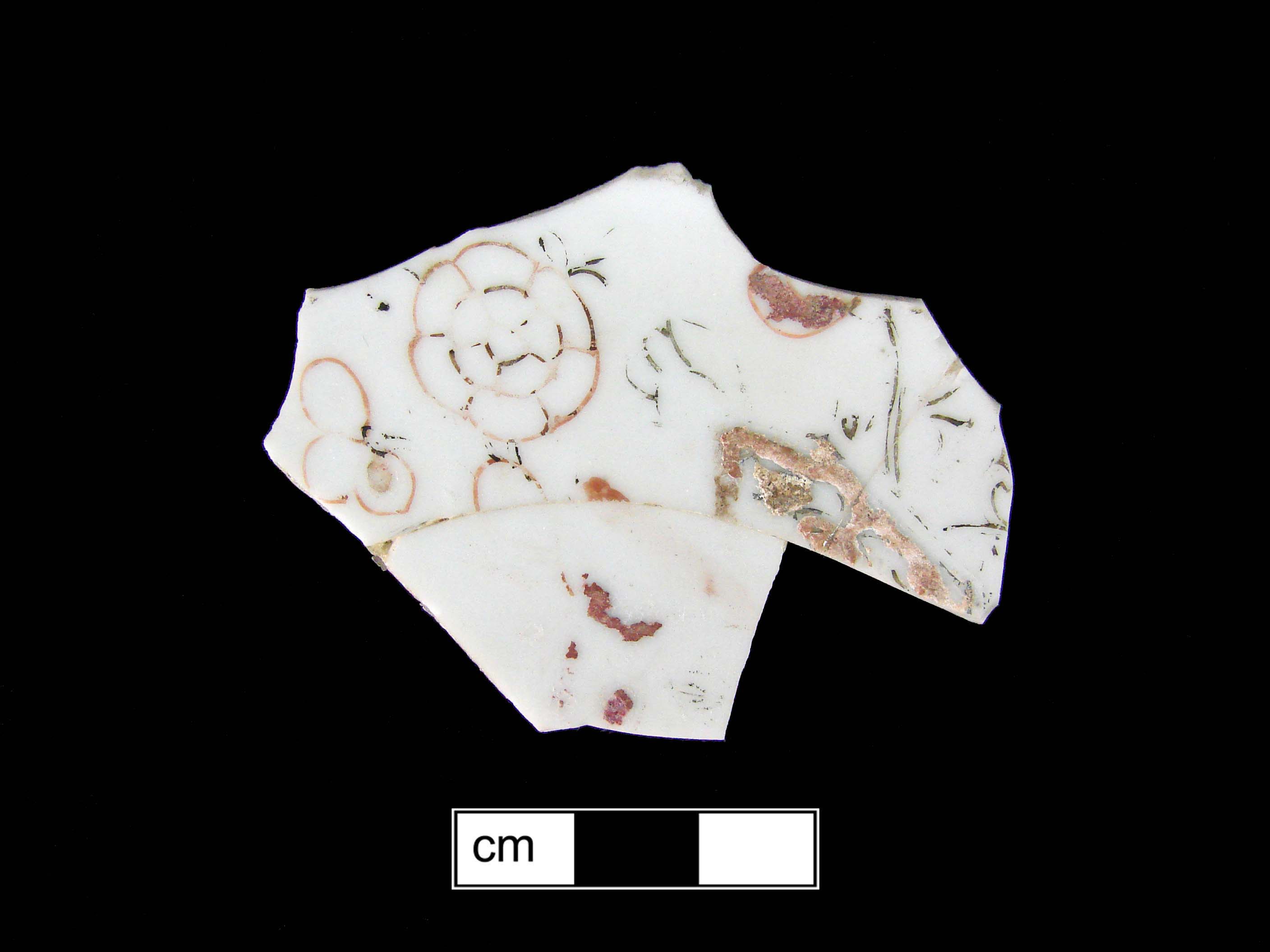 Image of Chinese hard-paste porcelain fragment.