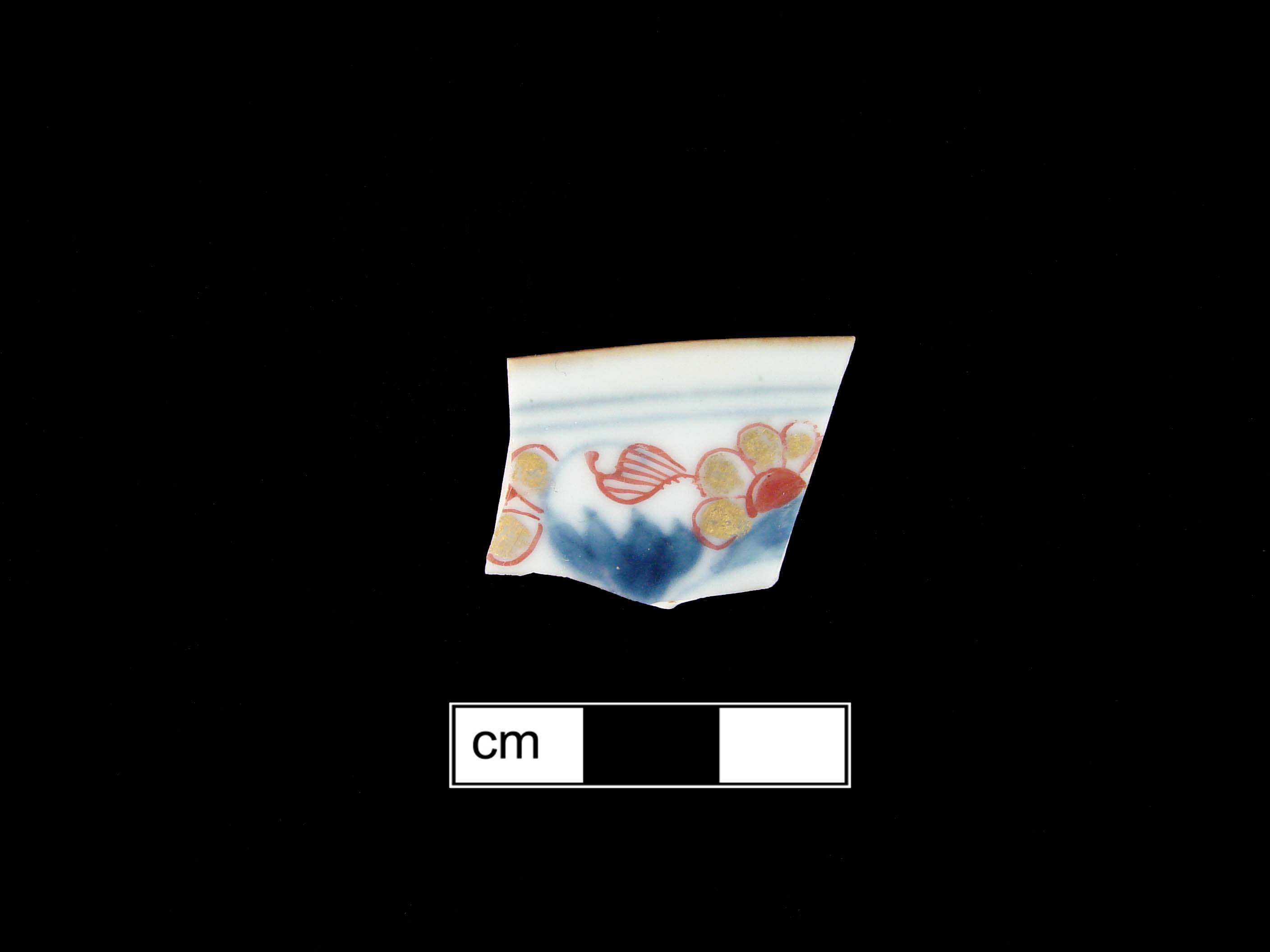 Image of Chinese hard-paste porcelain fragment.