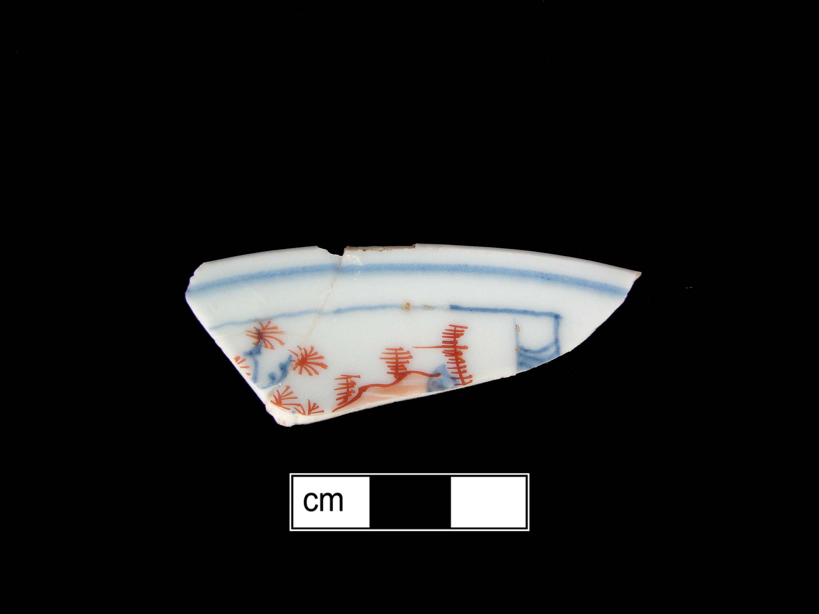 Image of Chinese hard-paste porcelain fragment.
