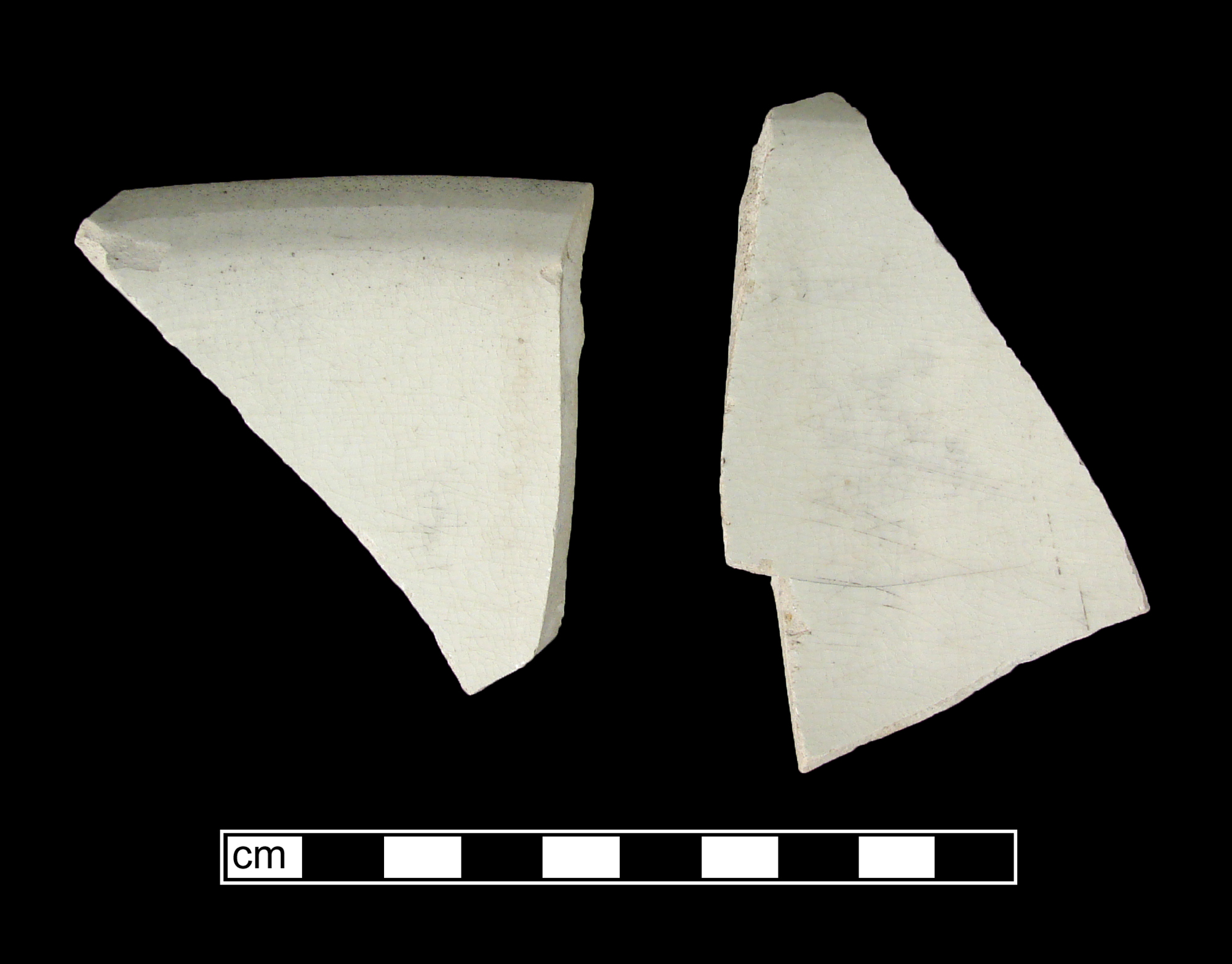 Image of creamware fragment.