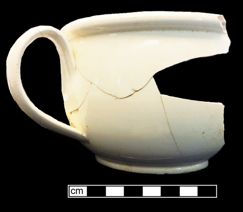 Image of creamware fragment.
