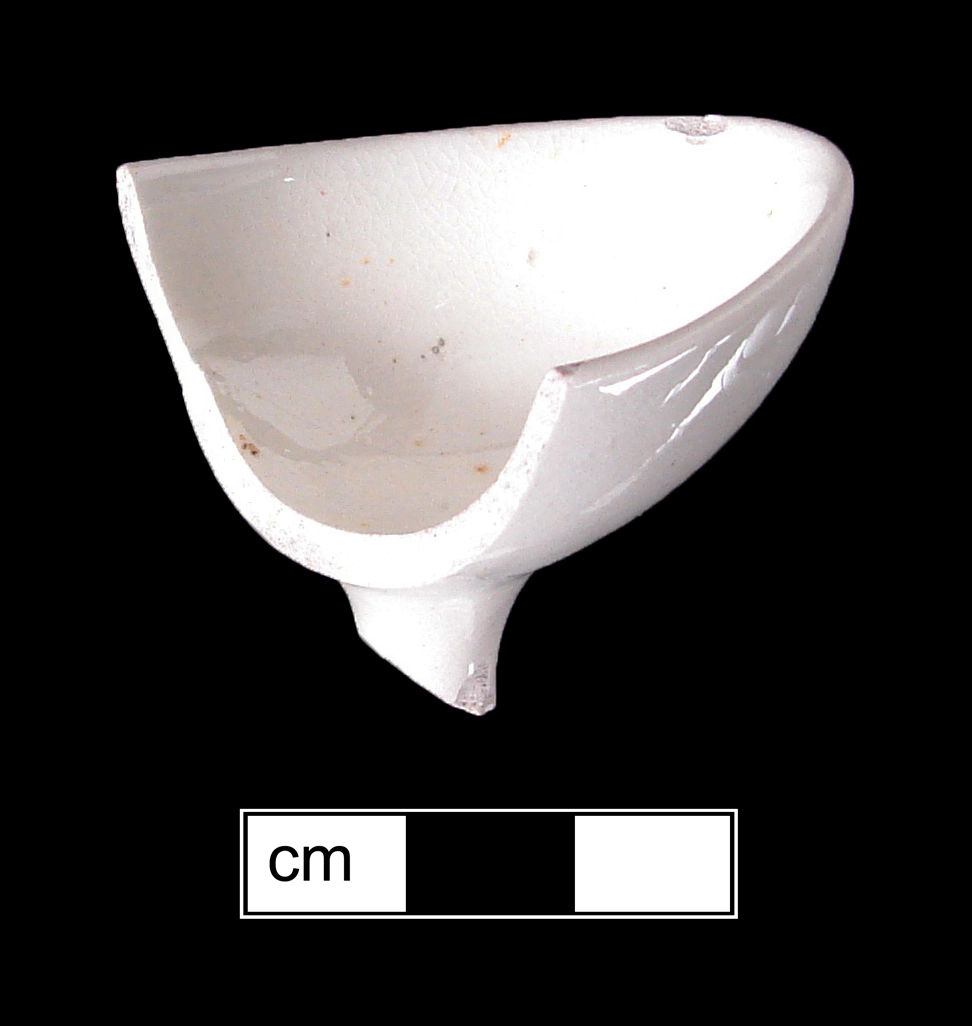 Image of creamware fragment.