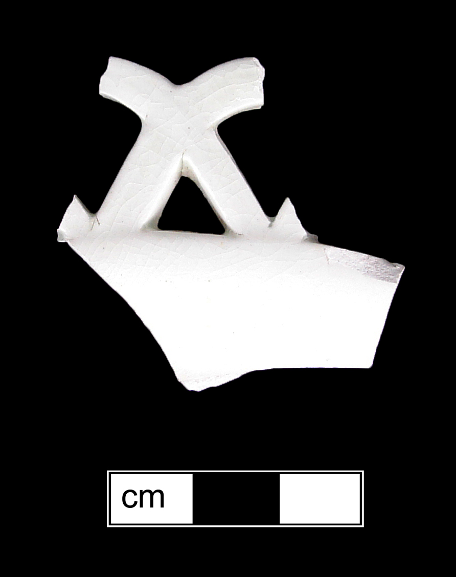 Image of creamware fragment.