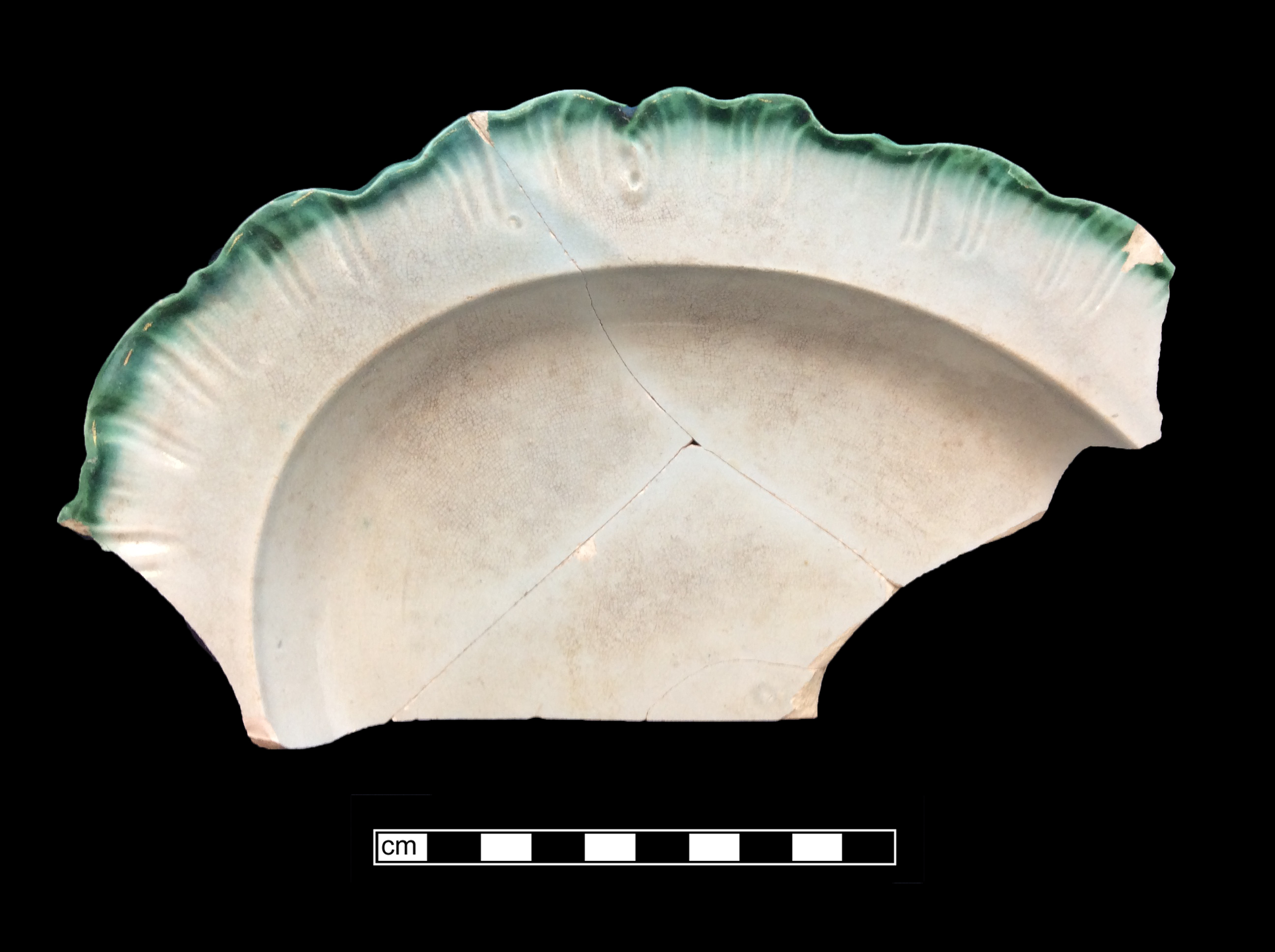 Image of edged earthenware fragment.