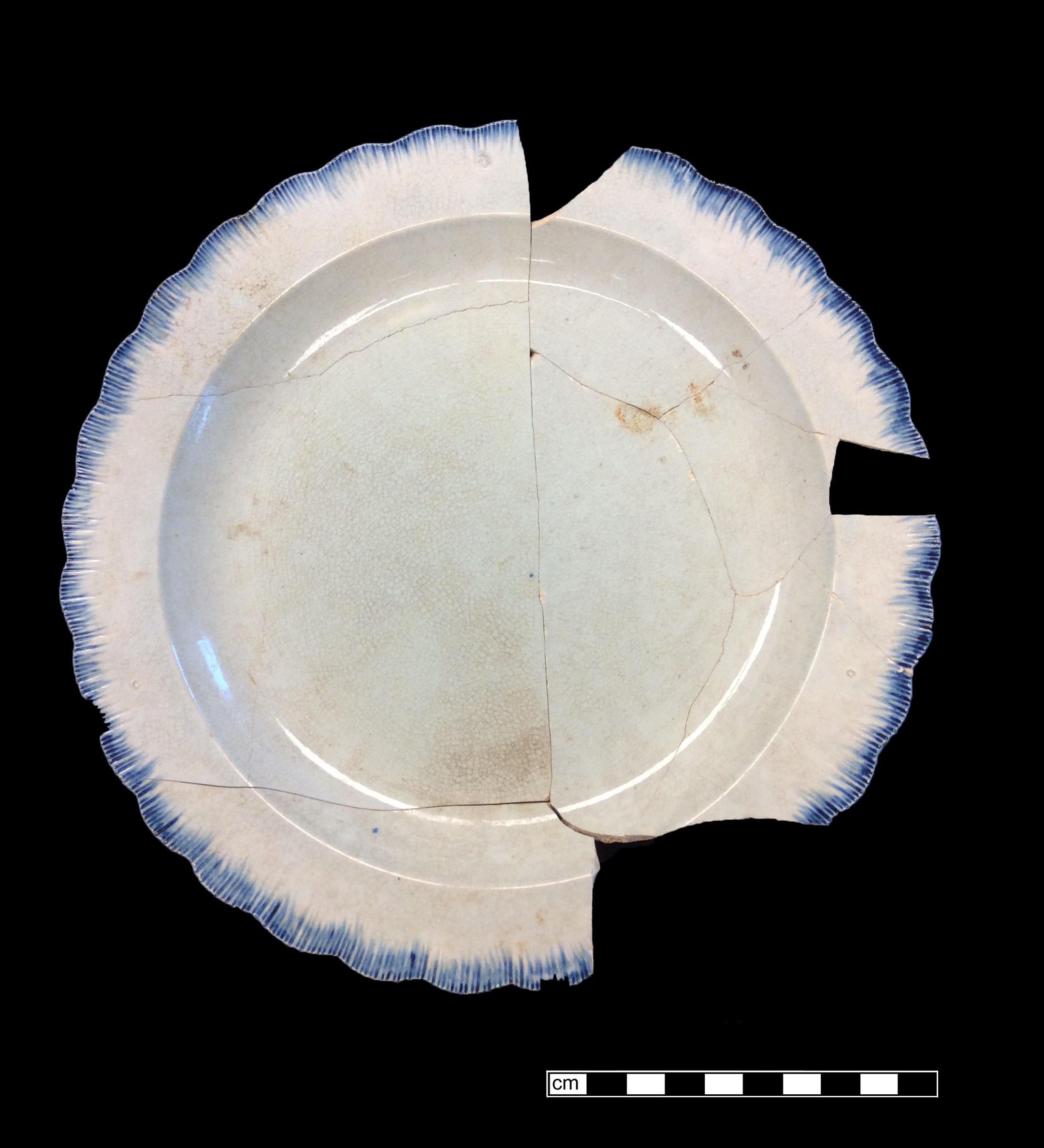 Image of edged earthenware fragment.
