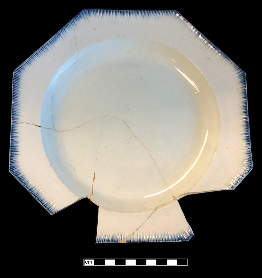 Image of edged earthenware fragment.