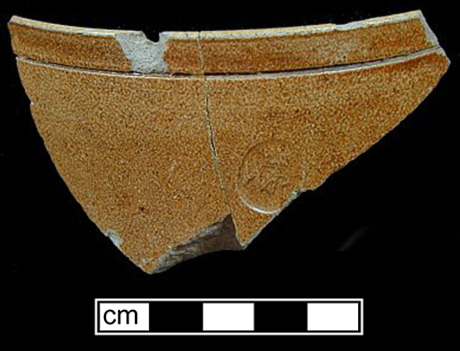 Image of English brown stoneware fragment.