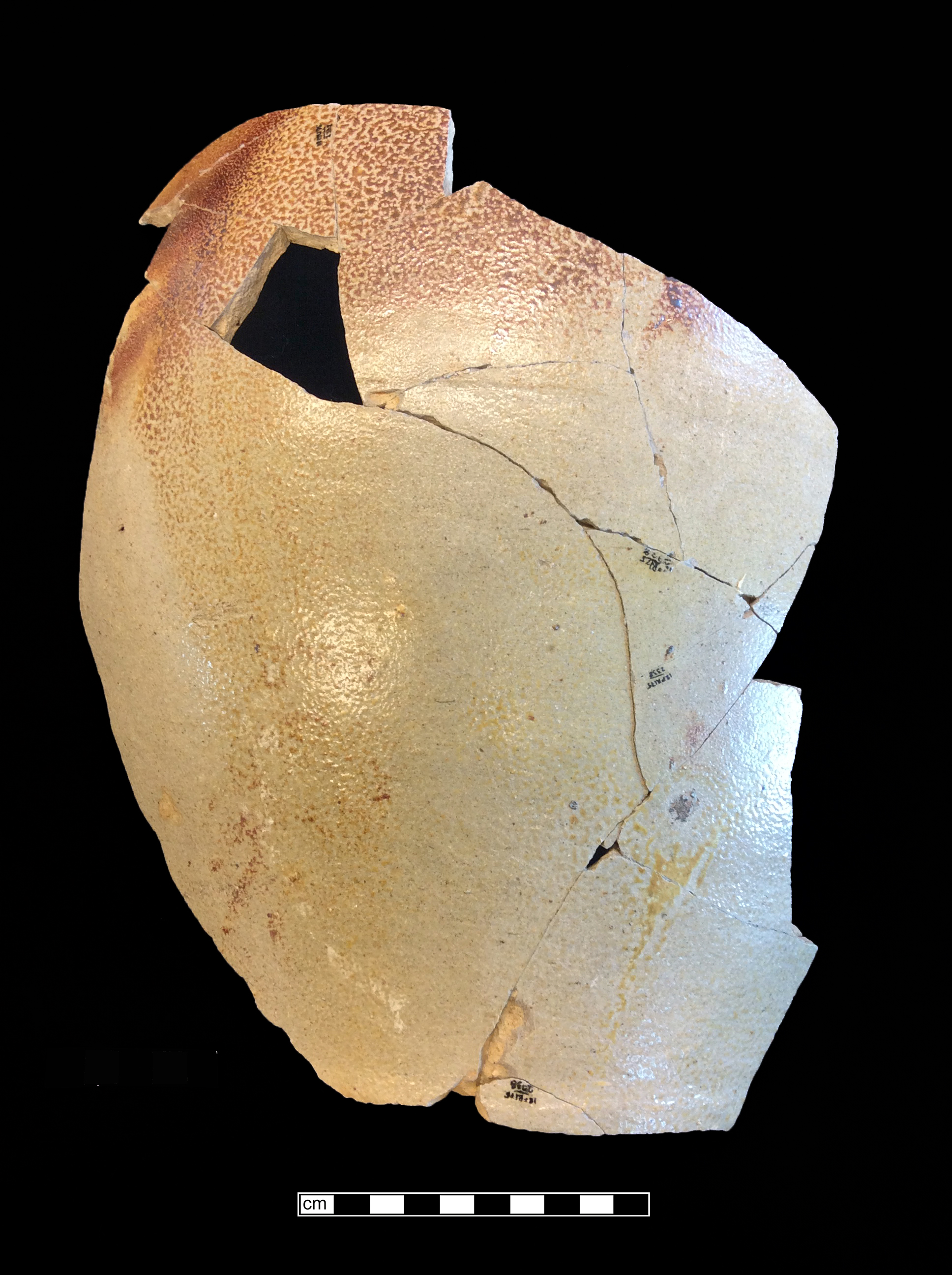 Image of English brown stoneware fragment.