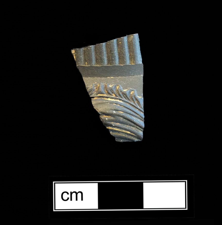 Image of English dry-bodied stoneware fragment.