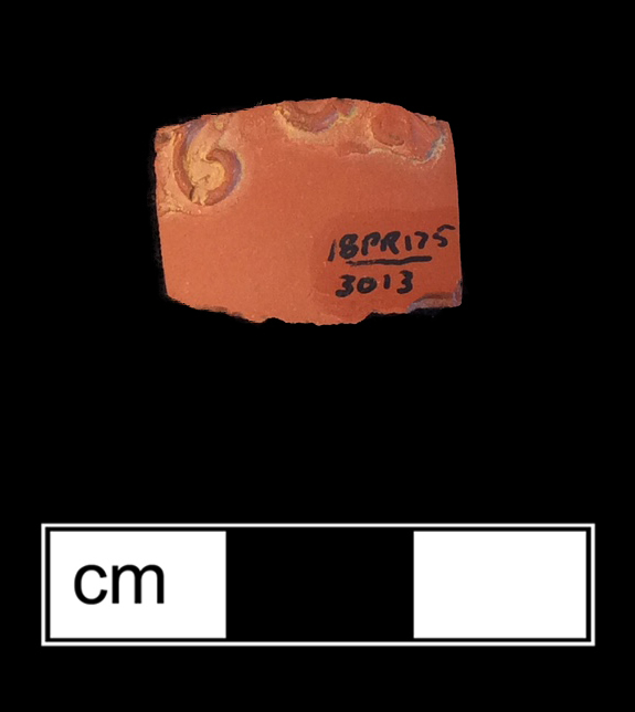 Image of English dry-bodied stoneware fragment.