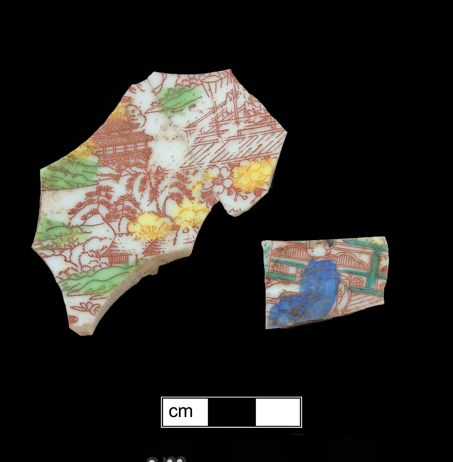Image of Japanese hard-paste porcelain fragment.