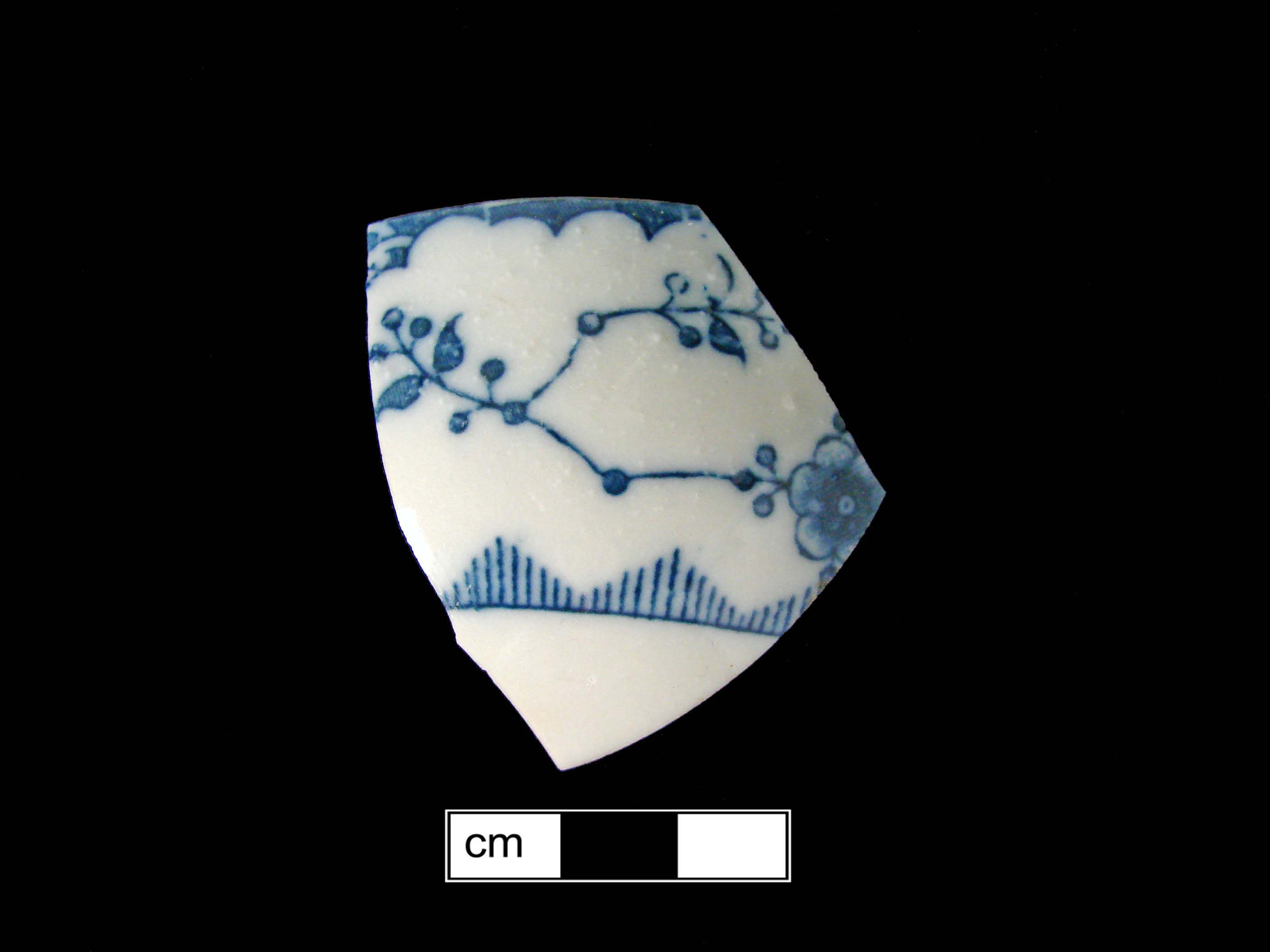 Image of Japanese hard-paste porcelain fragment.