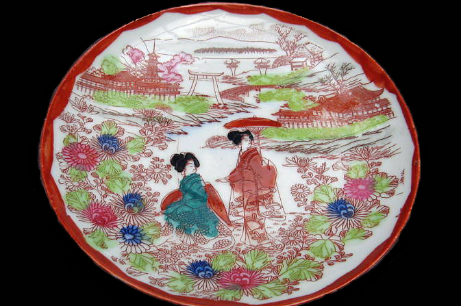 Image of Japanese hard-paste porcelain fragment.