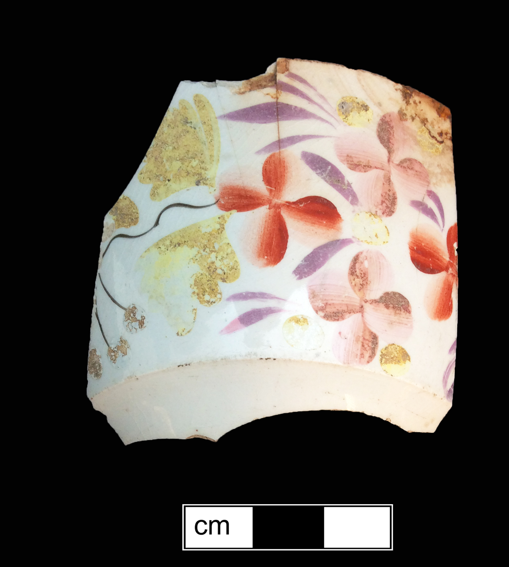 Image of luster ware fragment.