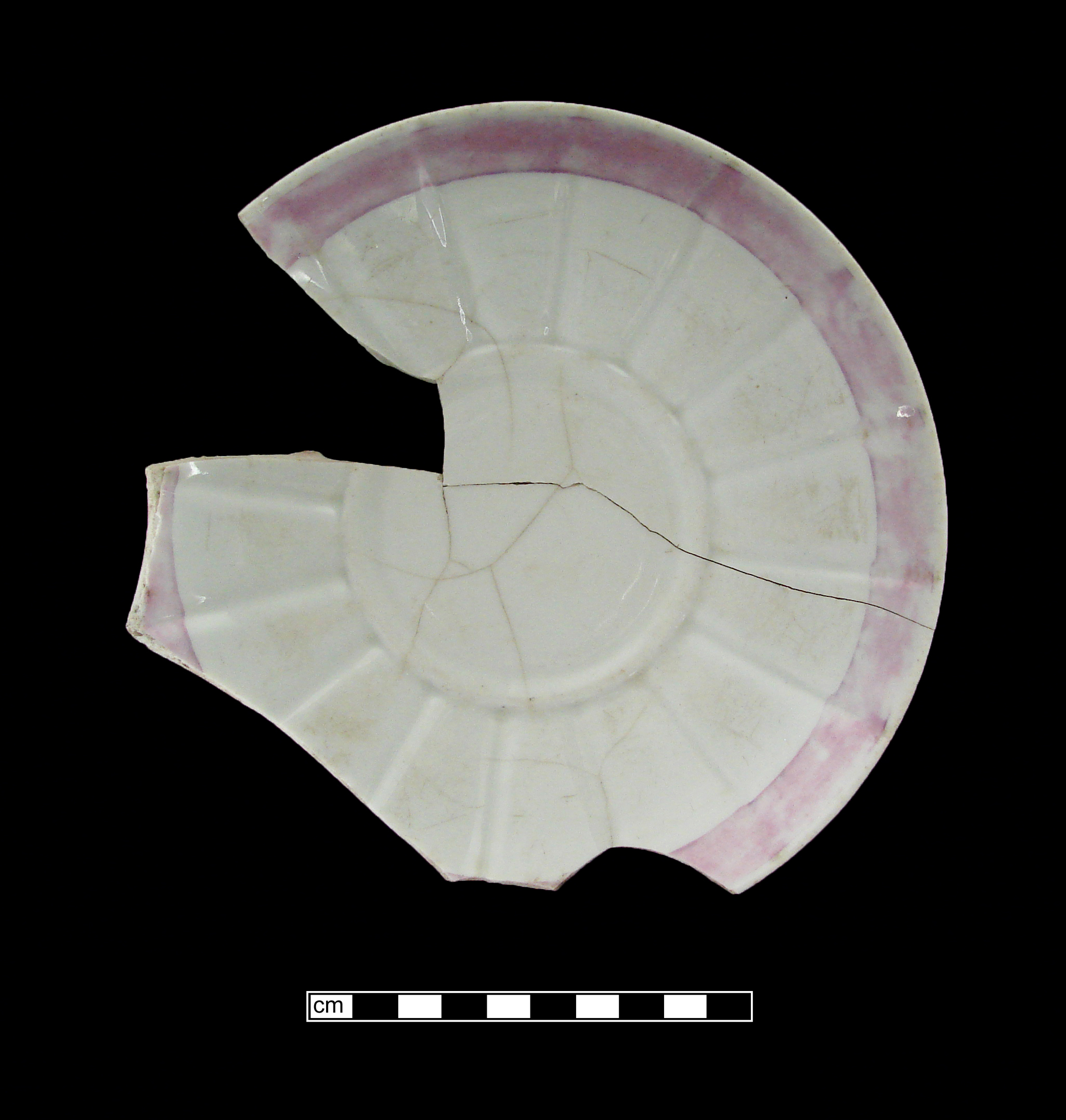 Image of luster ware fragment.