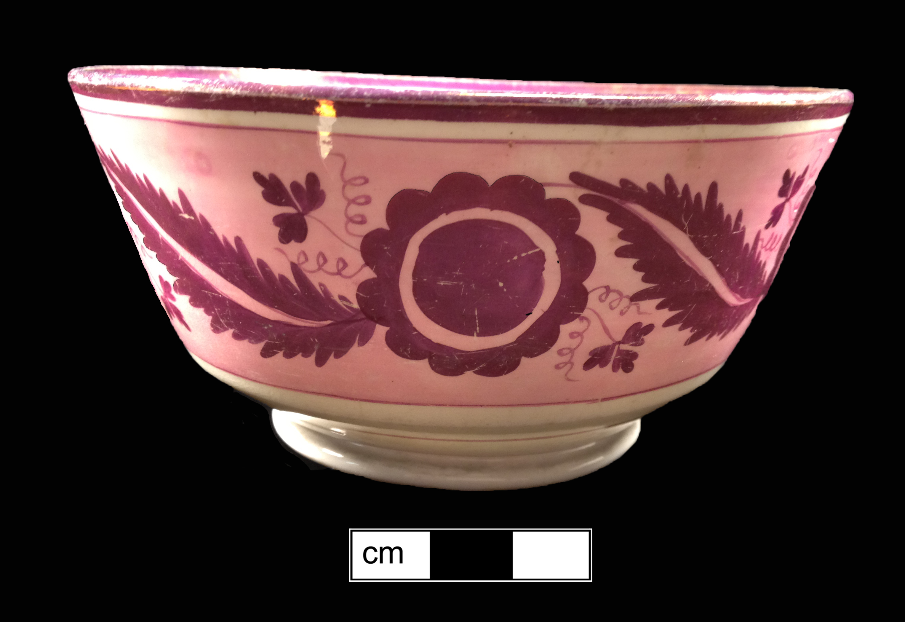 Image of luster ware fragment.