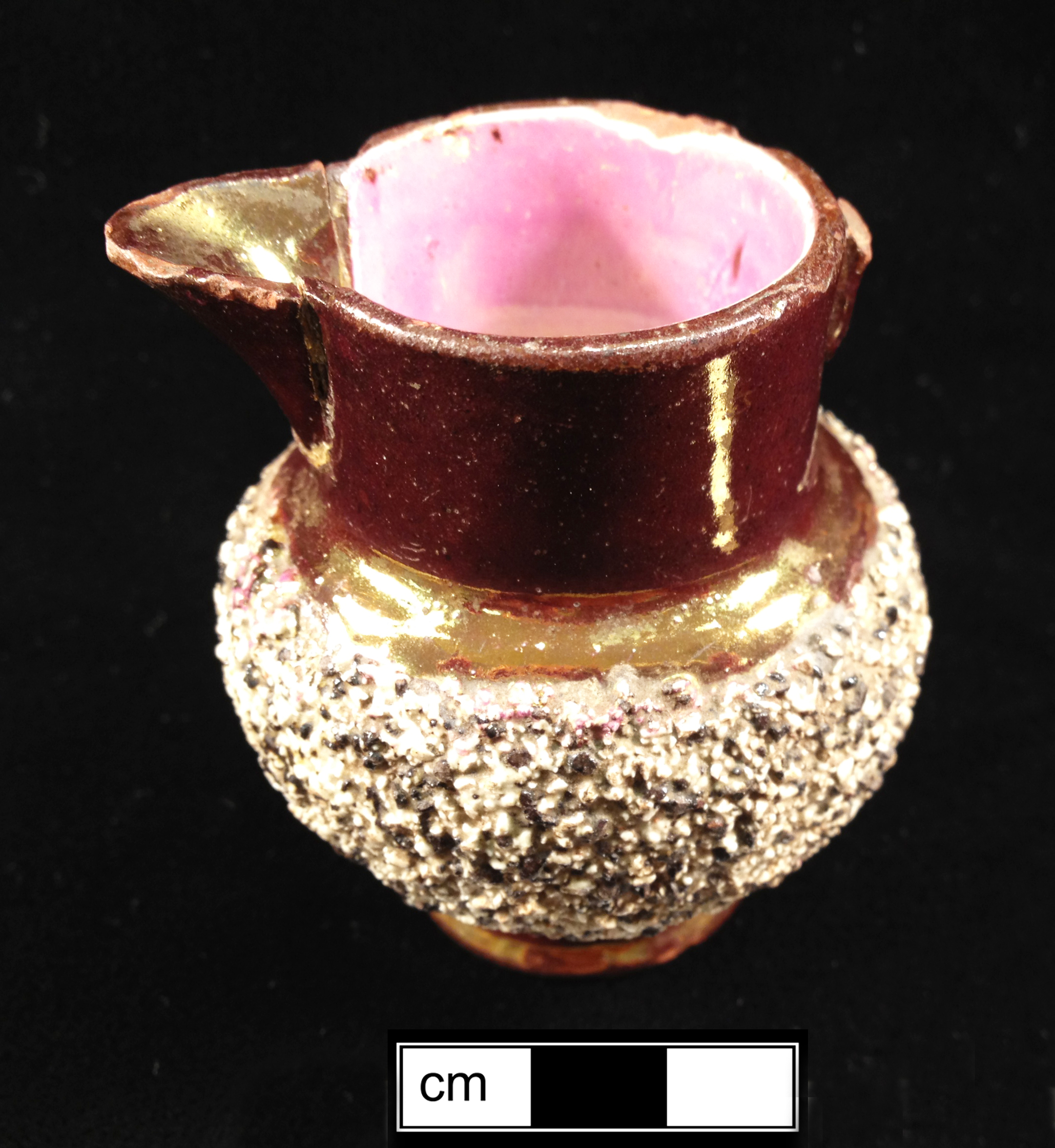 Image of luster ware fragment.