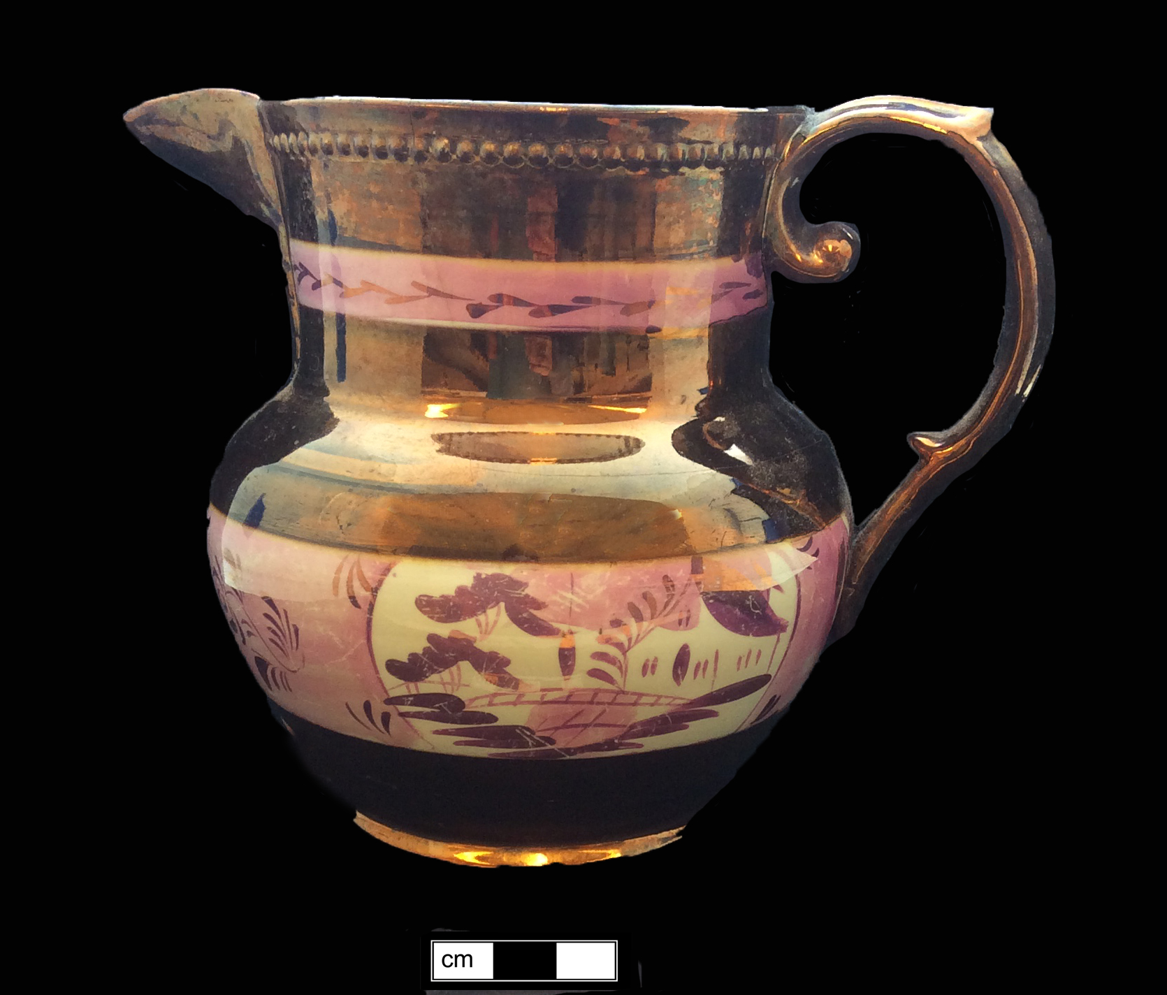 Image of luster ware fragment.