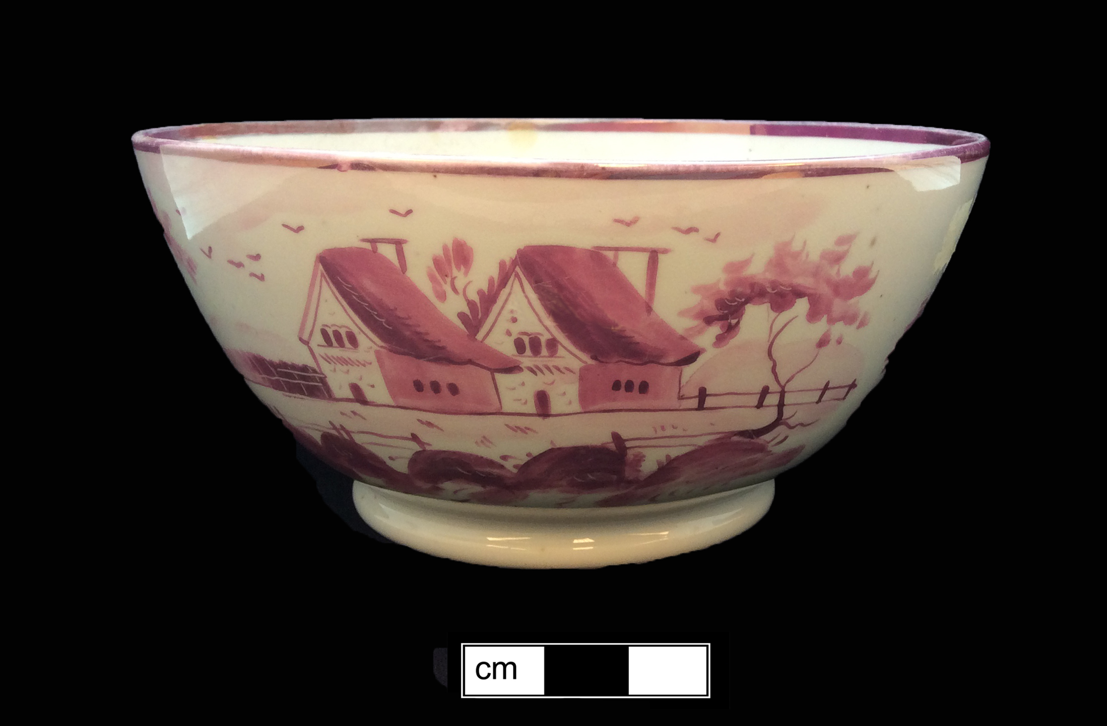 Image of luster ware fragment.