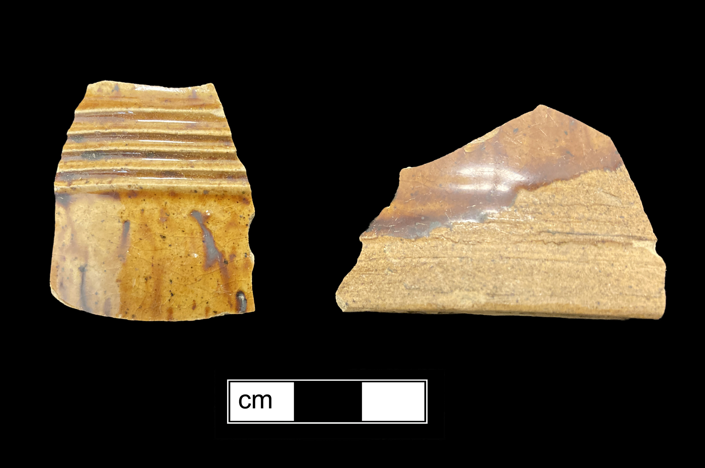 Image of manganese mottled eathenware fragment.